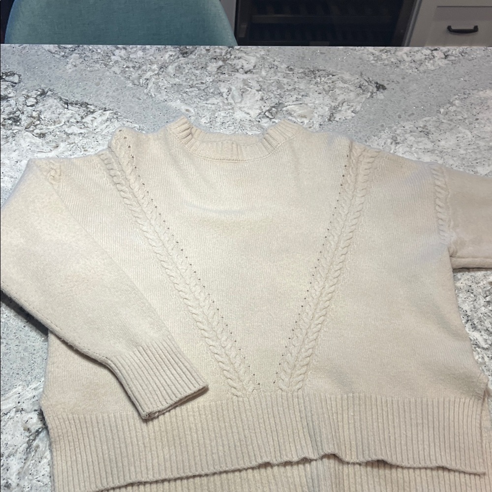 Oversized Cream Cable Knit Sweater Size L